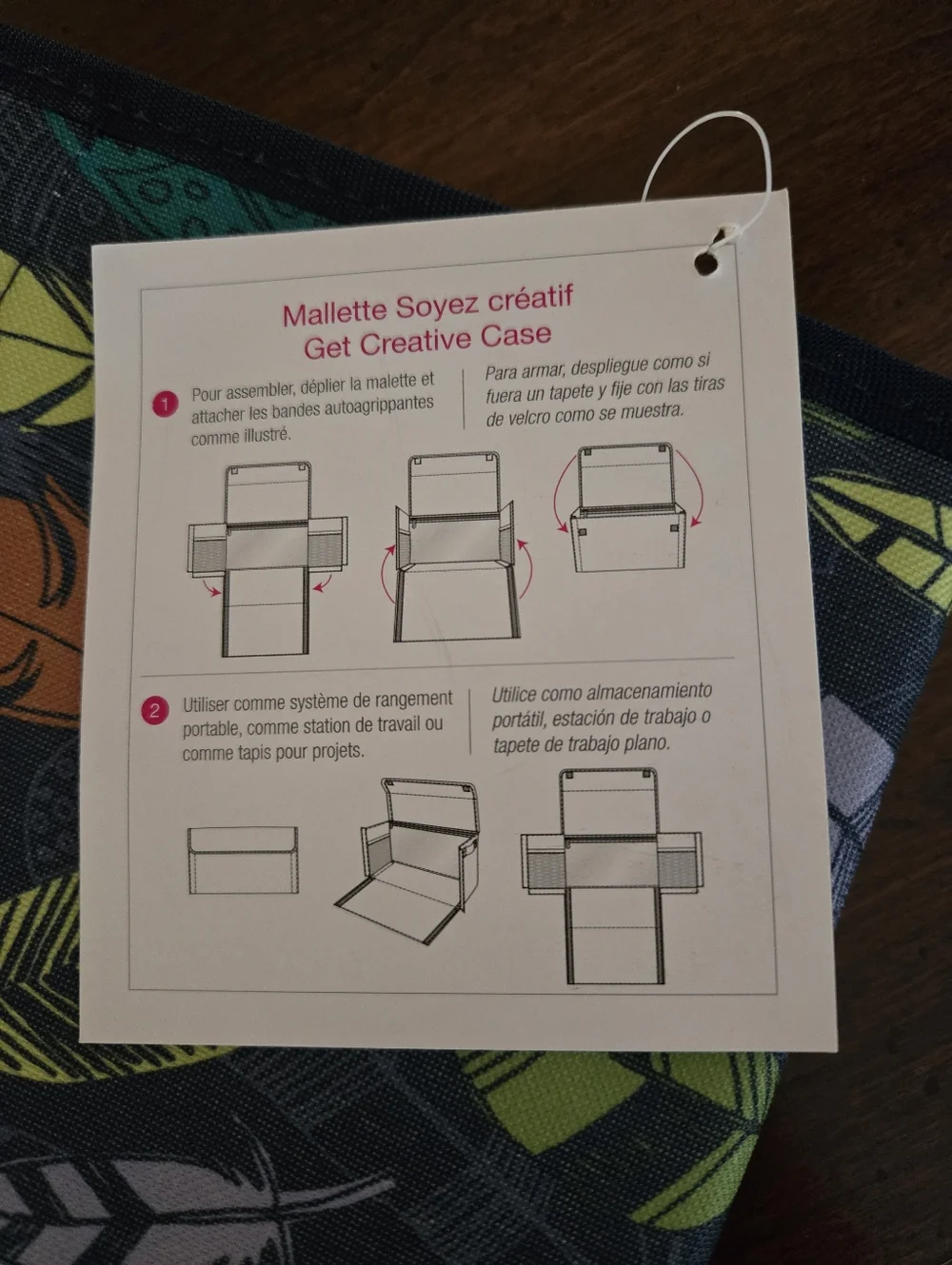 Thirty-One Get Creative Case In Feather Print - Picture 4 of 6